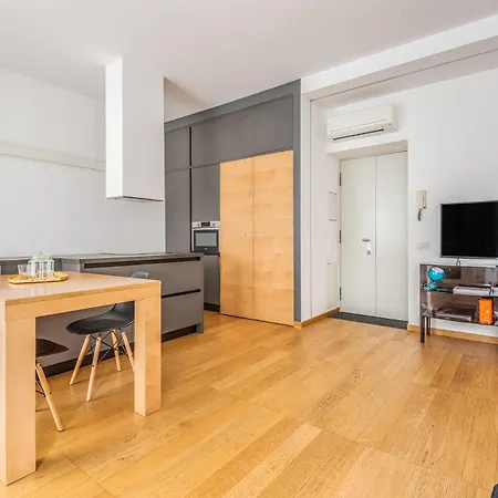 Appartement Porta Venezia 2 Pax Wi-fi Milaan